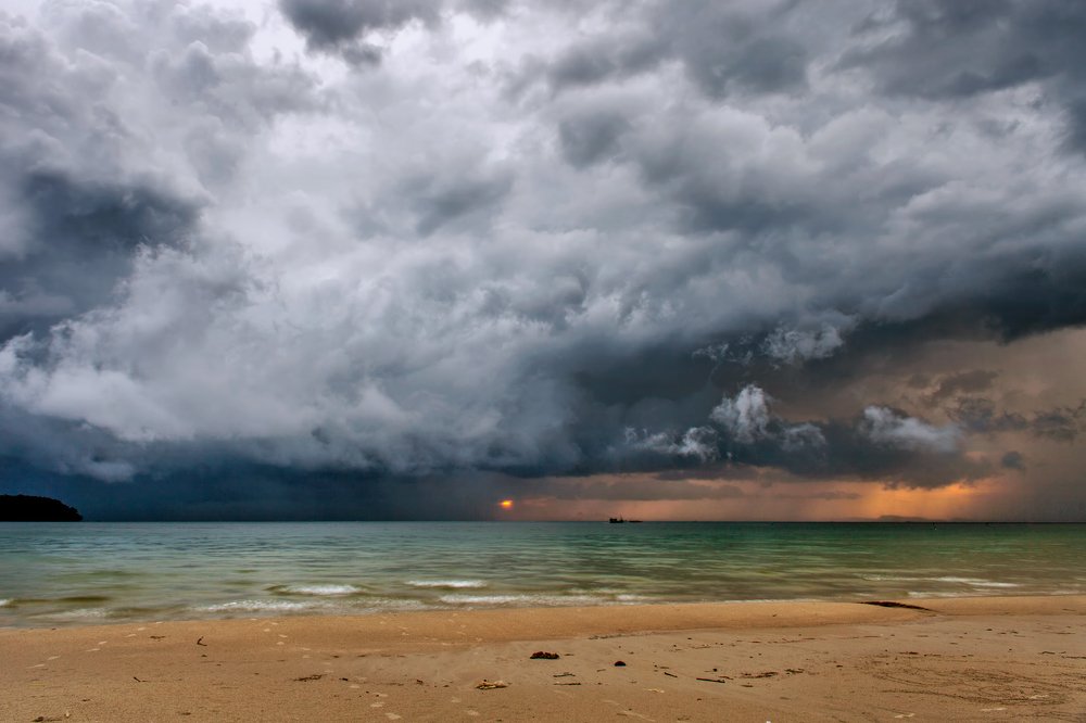 Грозы не будет