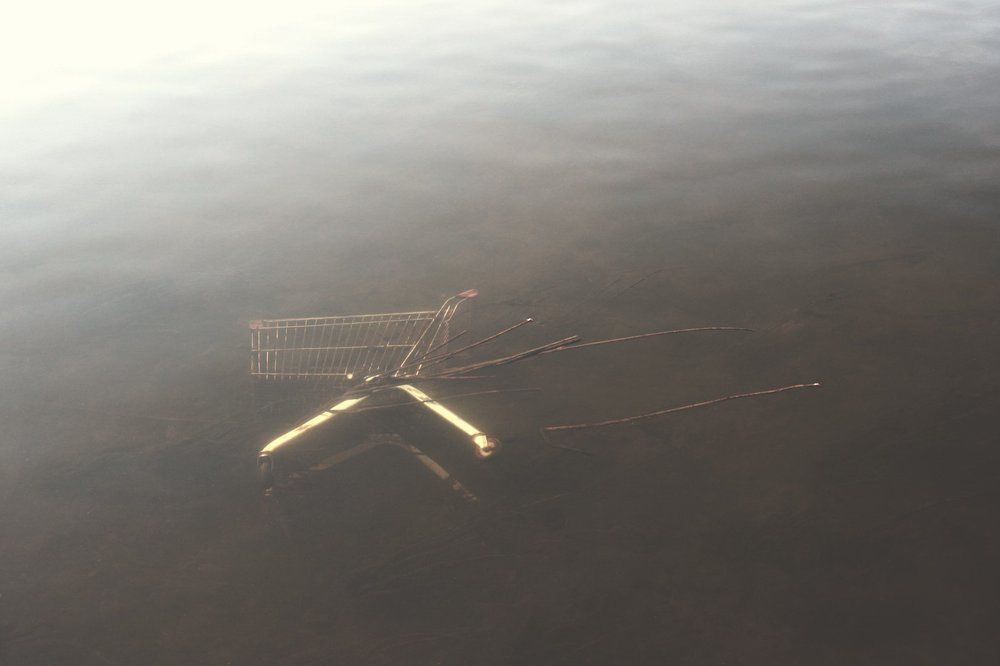 На обочине течения