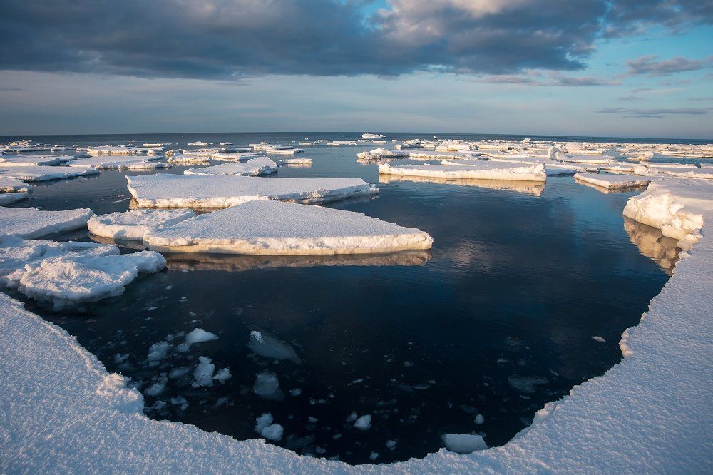 Весенний лед.