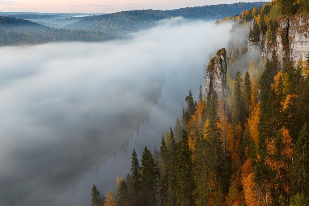 тумана река