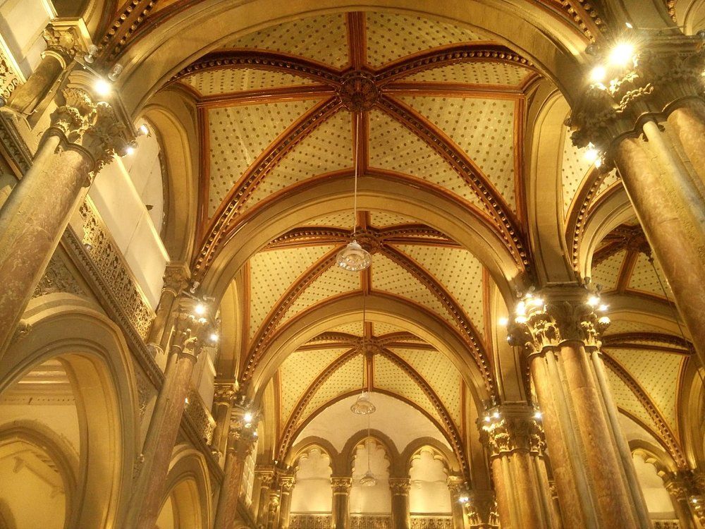 Architecture ceiling