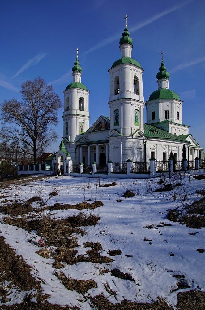 Село Молоди ц.Воскресения Христова