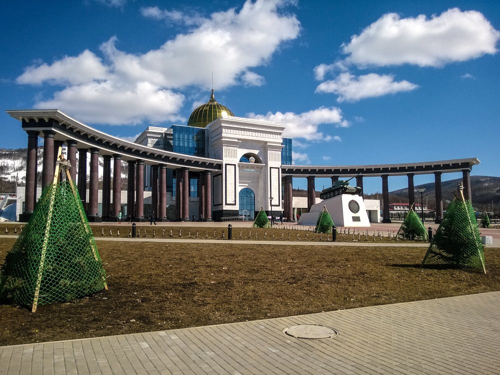 Музей Победы. пл.Победы, г.Южно-Сахалинск