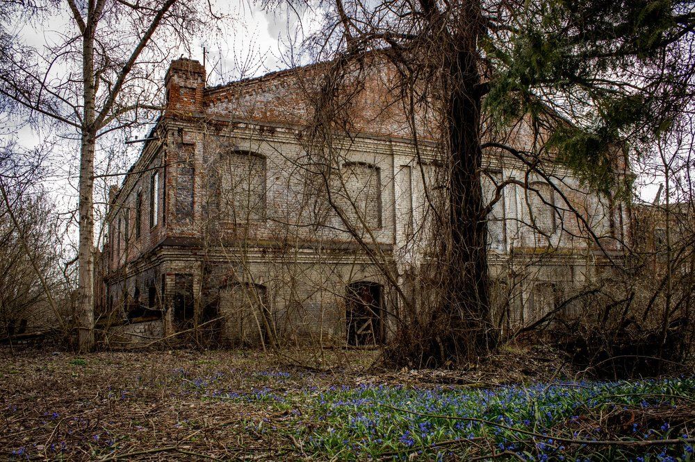 Заброшенный сахарный завод.