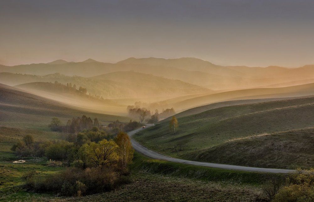 В вечерней дымке...