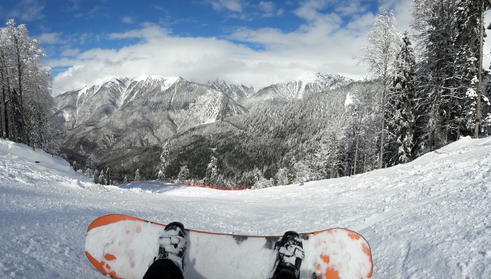 Горы. Снег. Сноуборд