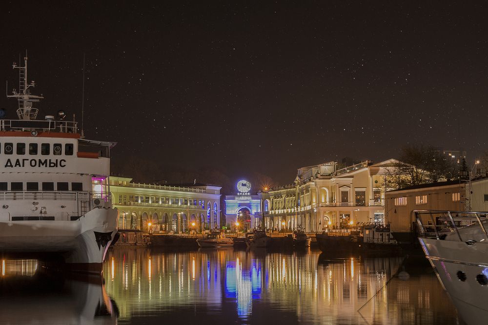 Ночной Сочи