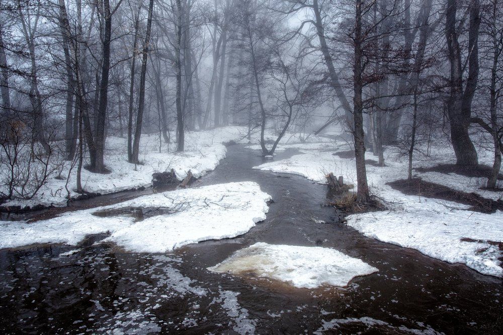 Начало апрельского половодья