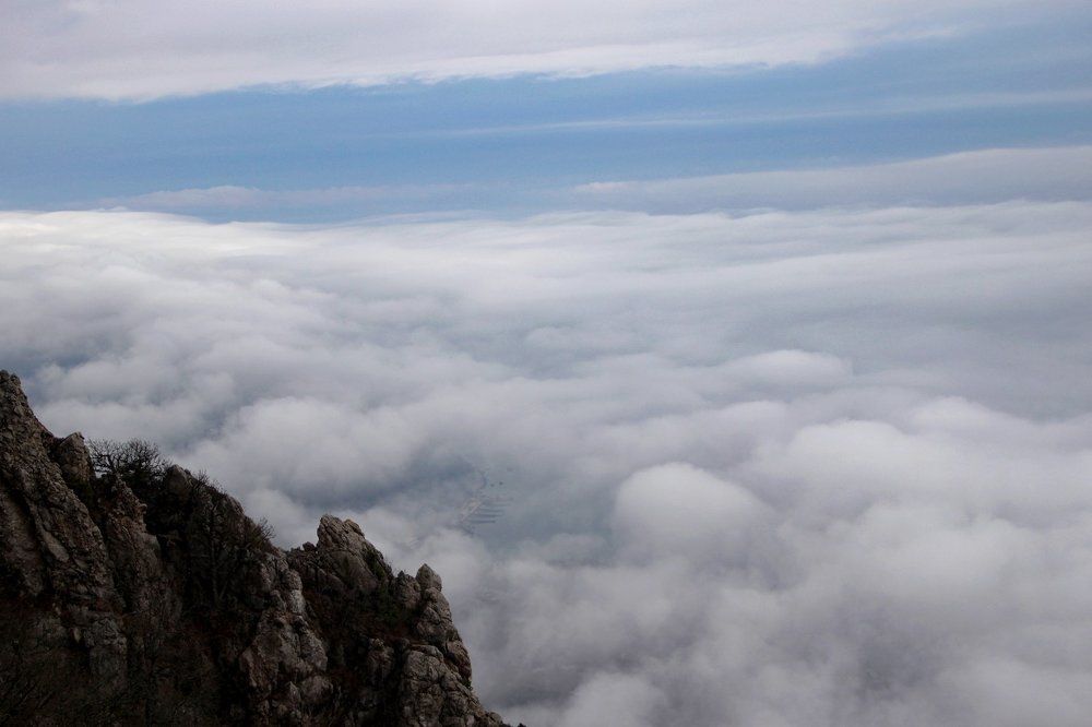 Там, над облаками