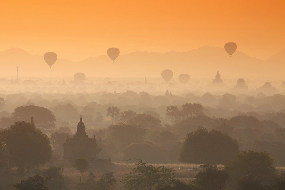 Воздушные шары над Баганом