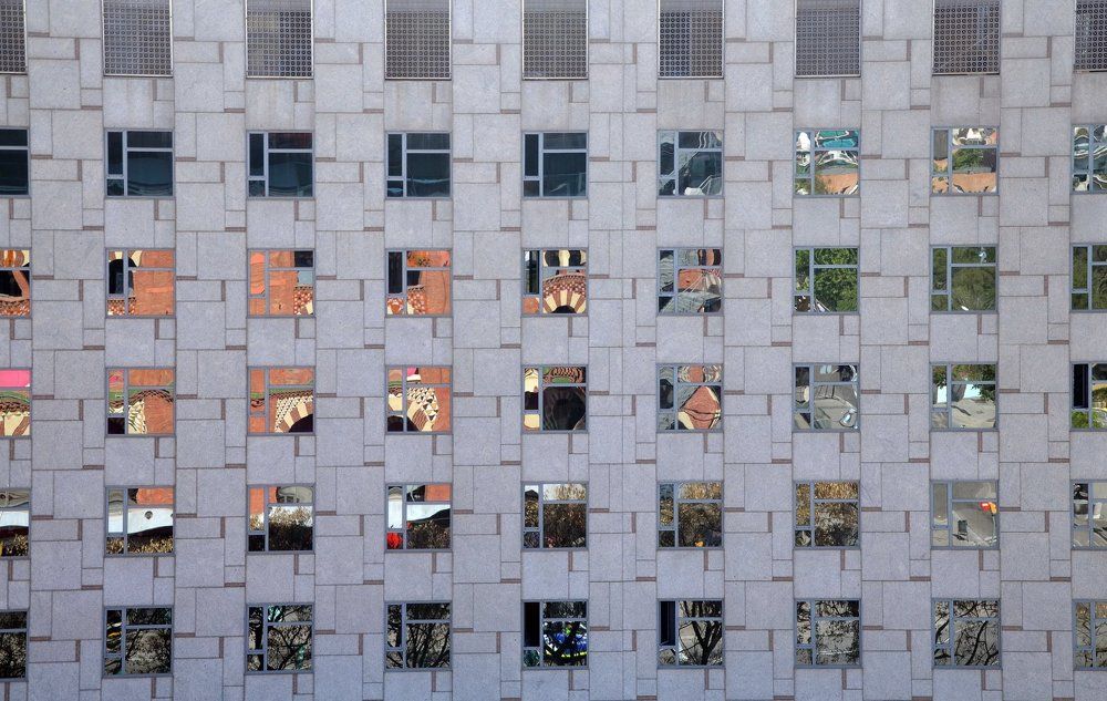 Окна Барселоны