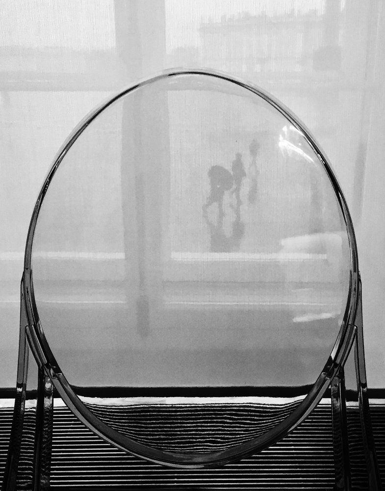 Увеличительное стекло