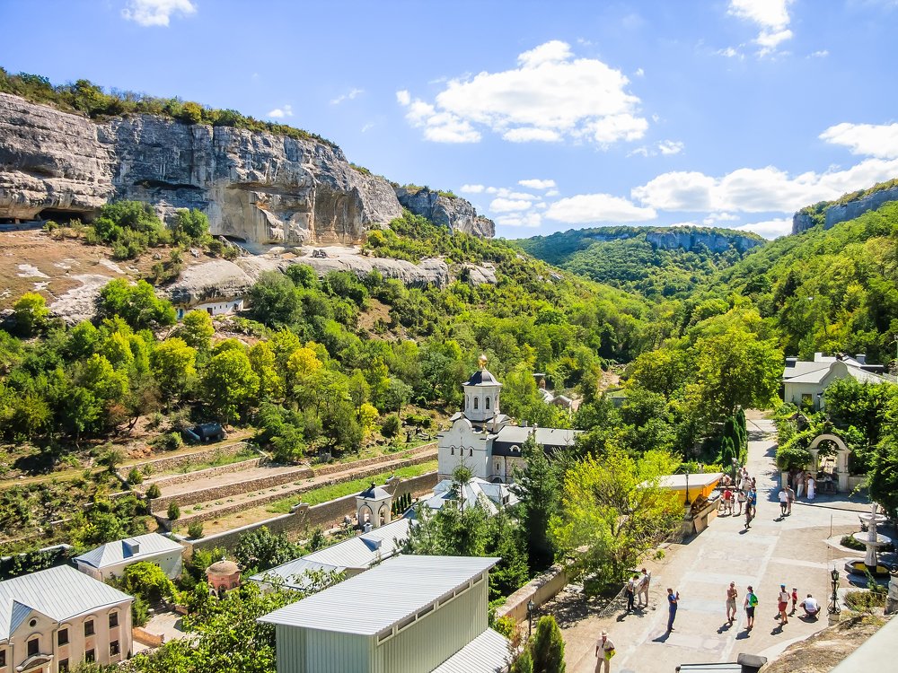 Успенский монастырь в скале, Чуфут-Кале, Бахчисарай, Крым