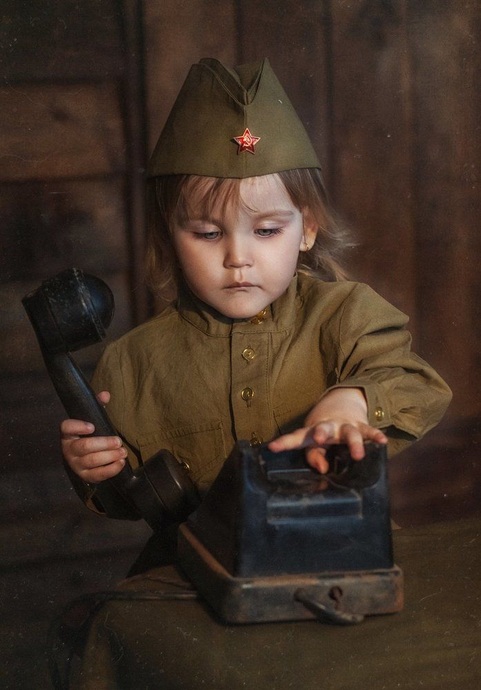 Маленькая телефонистка