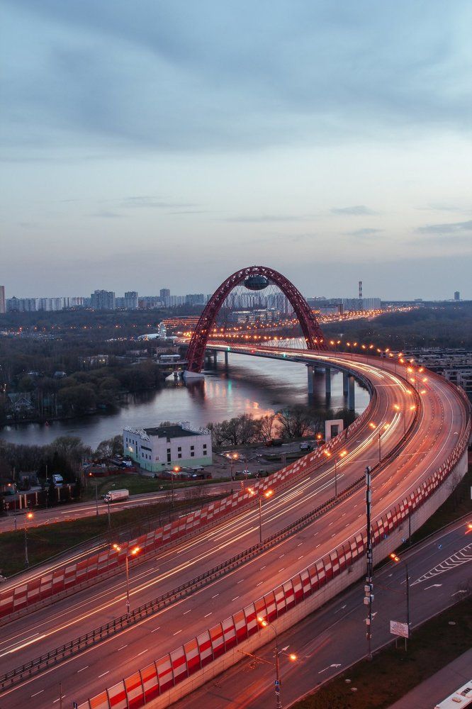 Живописный мост