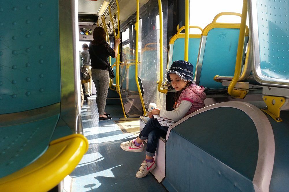 Child in the big city