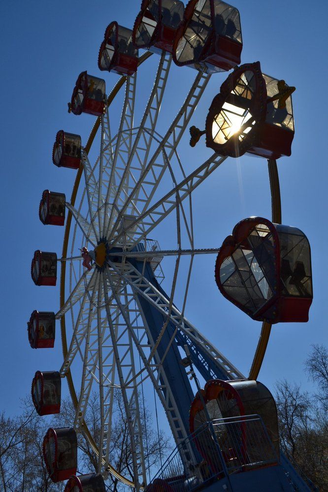 Весна! И снова парк открыт !