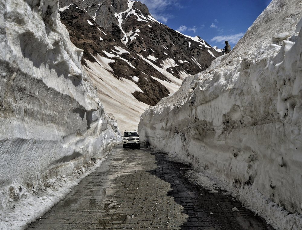 Treacherous Srinagar-Leh Highway Reopens After Six Months Of Winter
