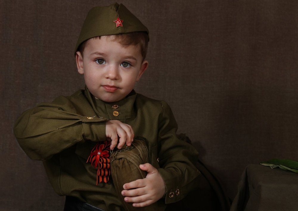 Два брата и сестра