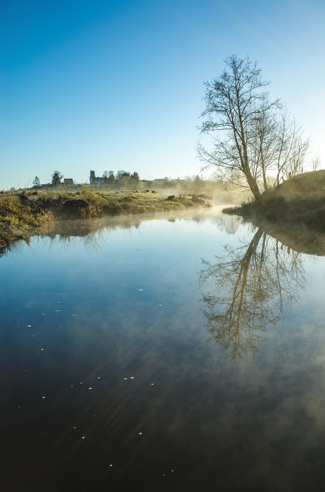 Рассвет весенним утром в деревне