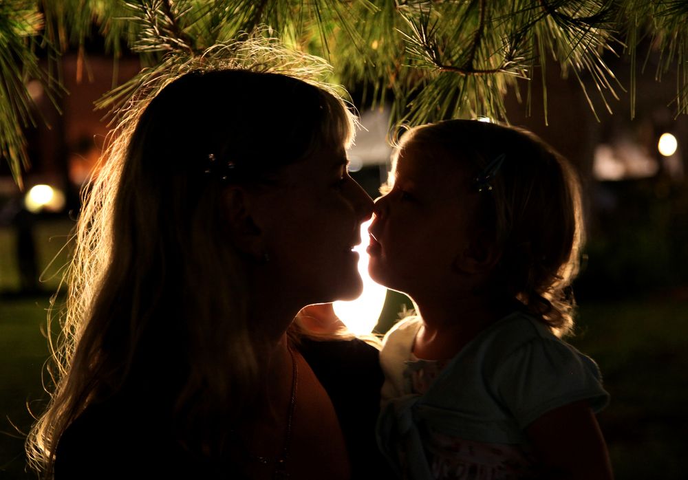 Мама с дочкой. Безусловная любовь.