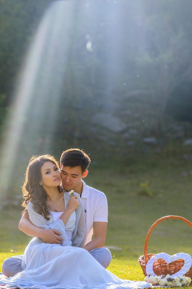 Под светом любви