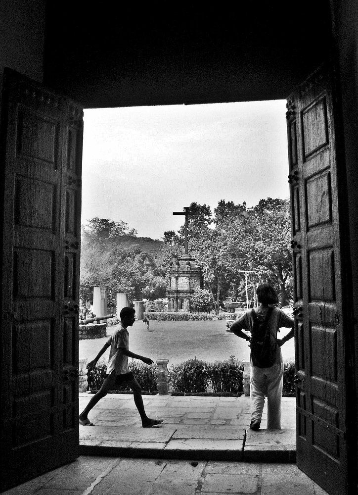 Дверь в лето