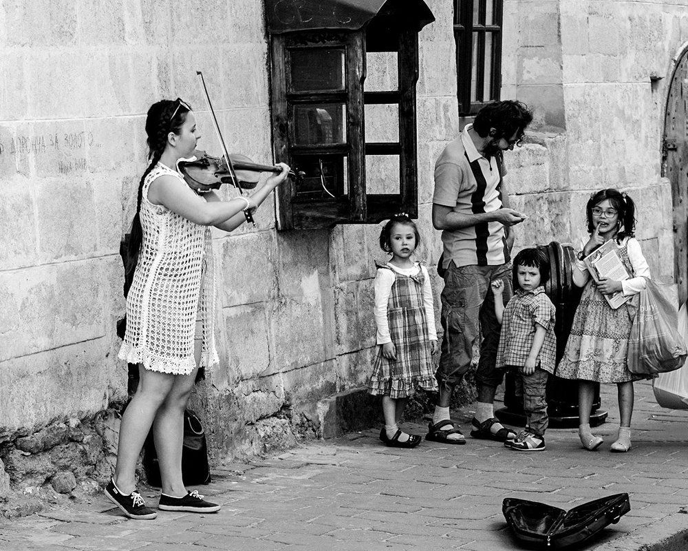 Уличный концерт