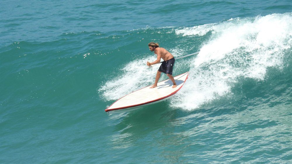 Спасатель на волне