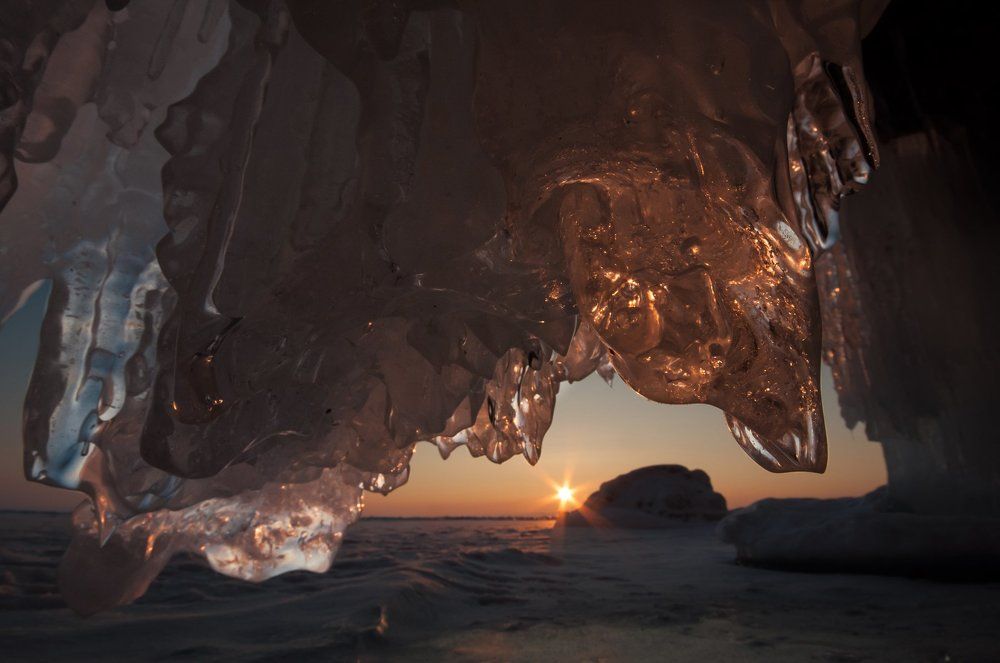 Янтарь Байкала / Amber of Baikal Lake