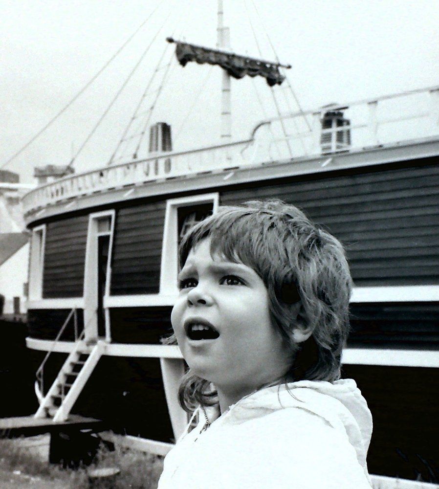 Photograph by Albert Russo