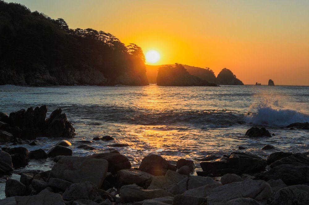 Где-то там страна восходящего солнца