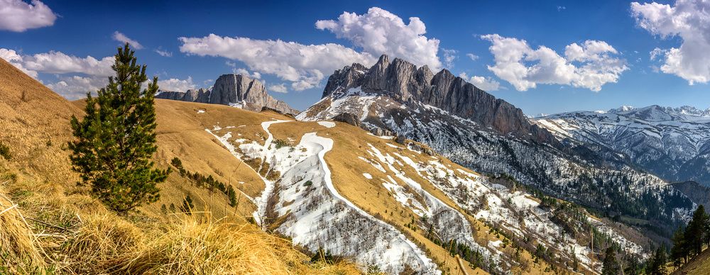 Массив Ачежбок