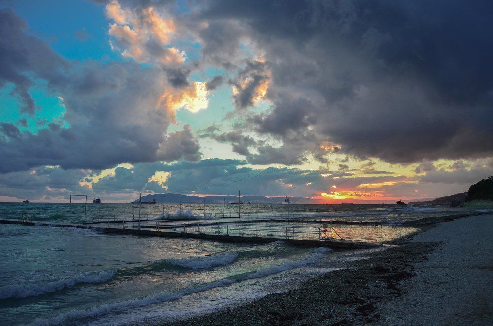 Многогранность шторма