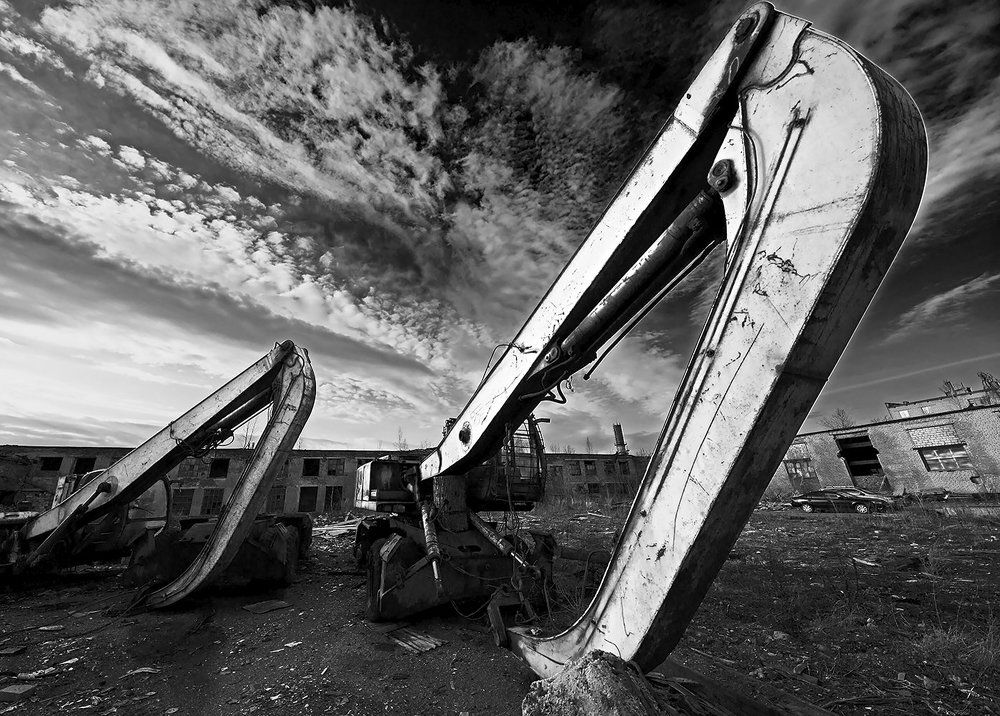 Завод-призрак.