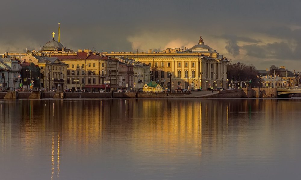 Славный город над Невой