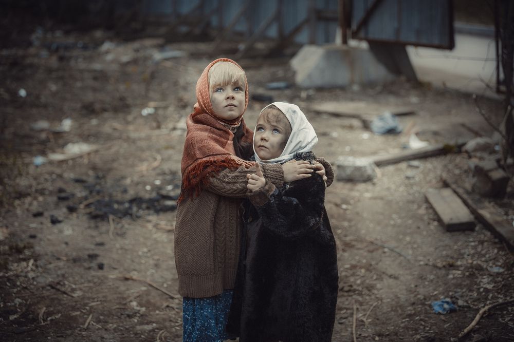 в их глазах....