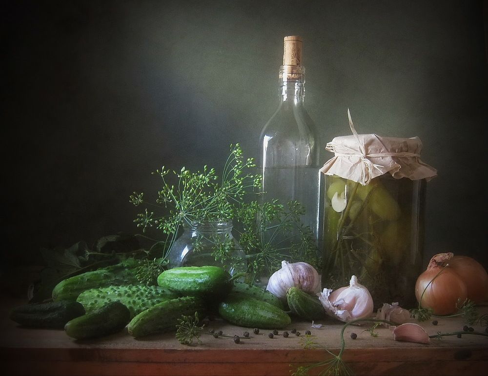 Солим огурцы