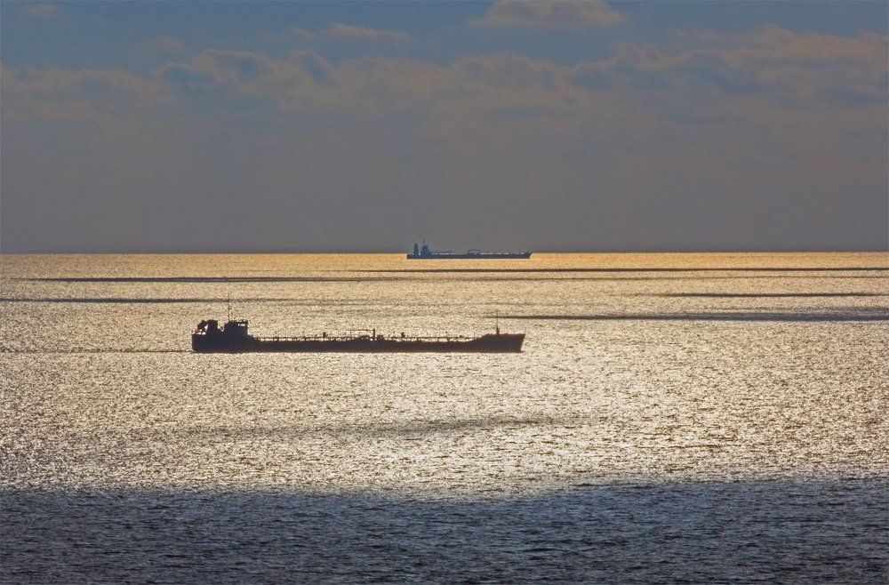Зимний вечер на рейде...