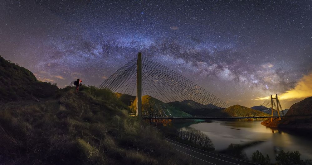 Bridge to the stars