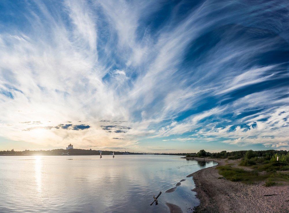 Тверицкая набережная.