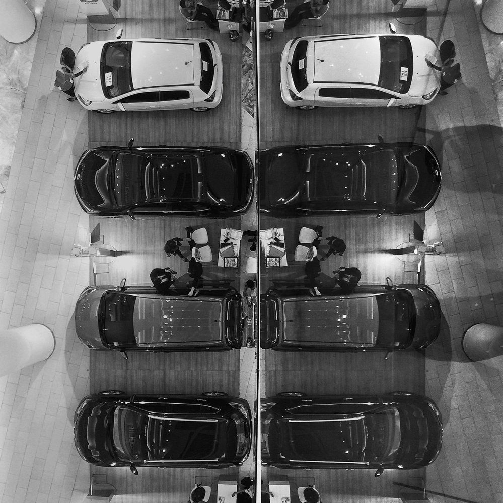 Mirror, mirror on the wall, which side is the real one?