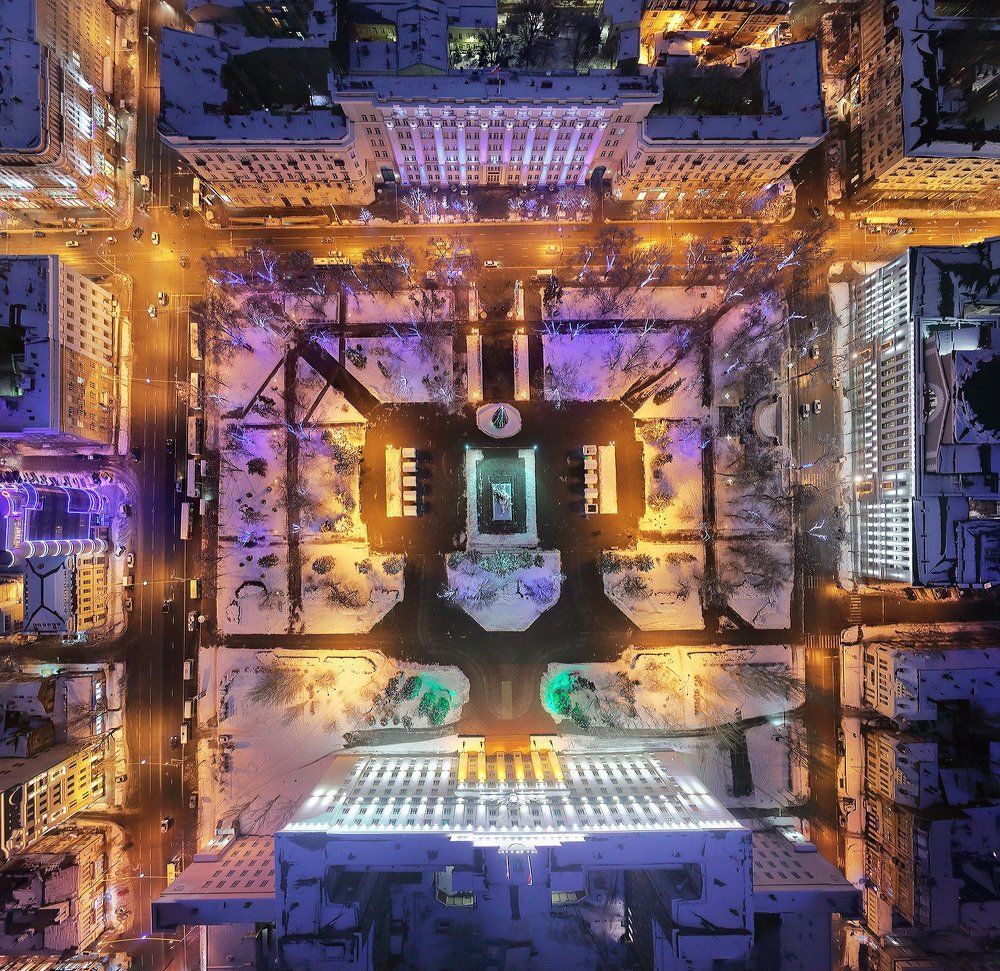 Центр города. Площадь Советов