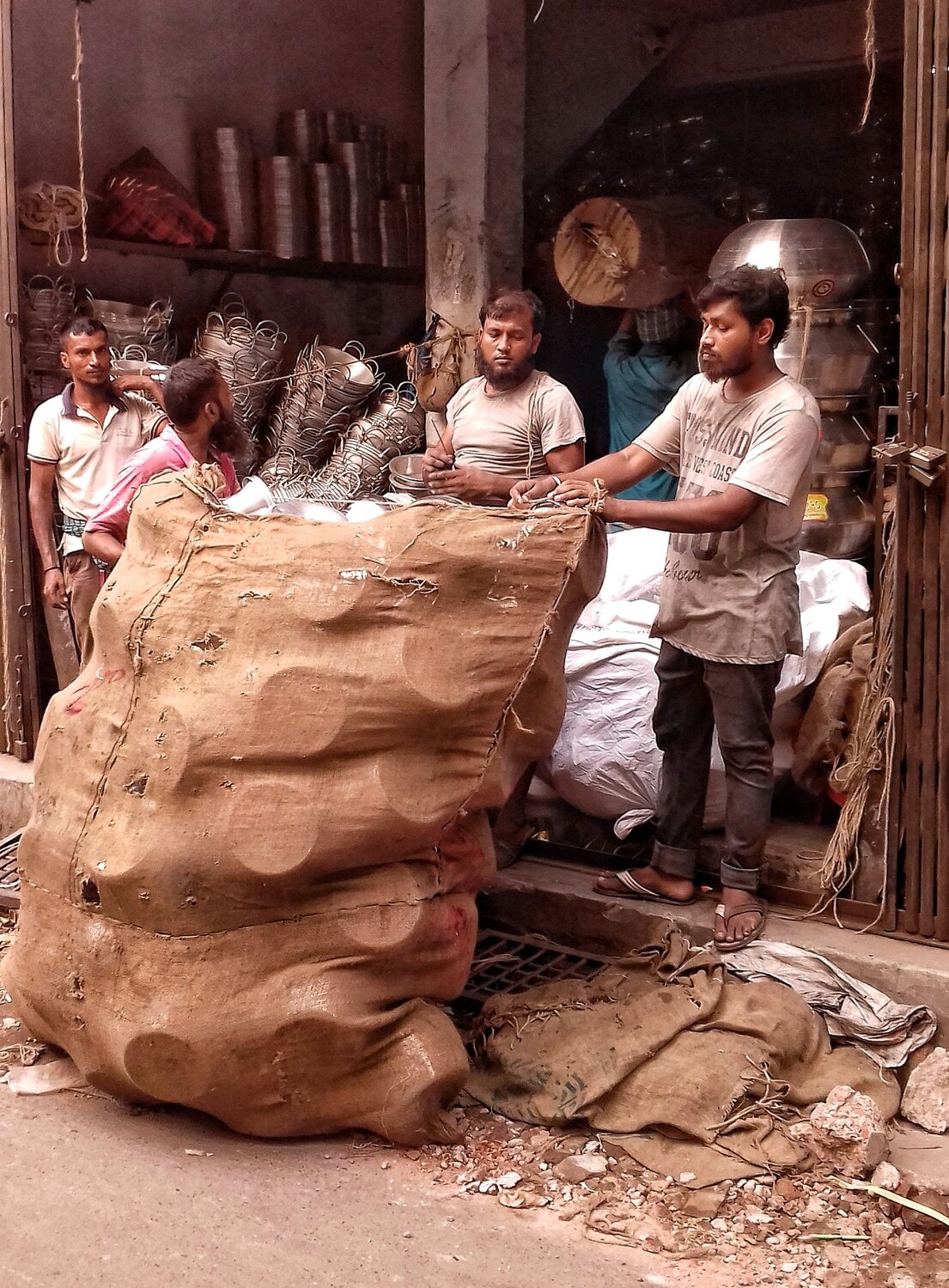Daily life of labour.