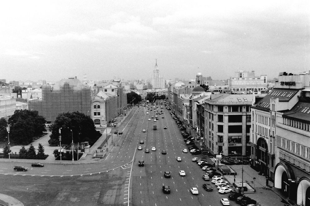 С площадки ЦДМ