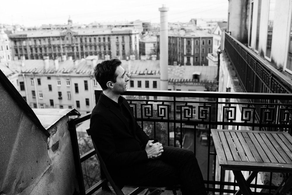 Александр Ломия. Терраса, Петербург.