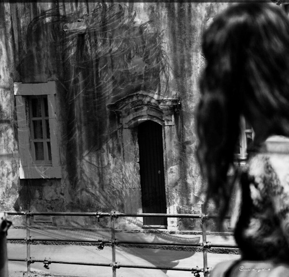 Guarderemo .. entrambi la finestra dei nostri occhi.