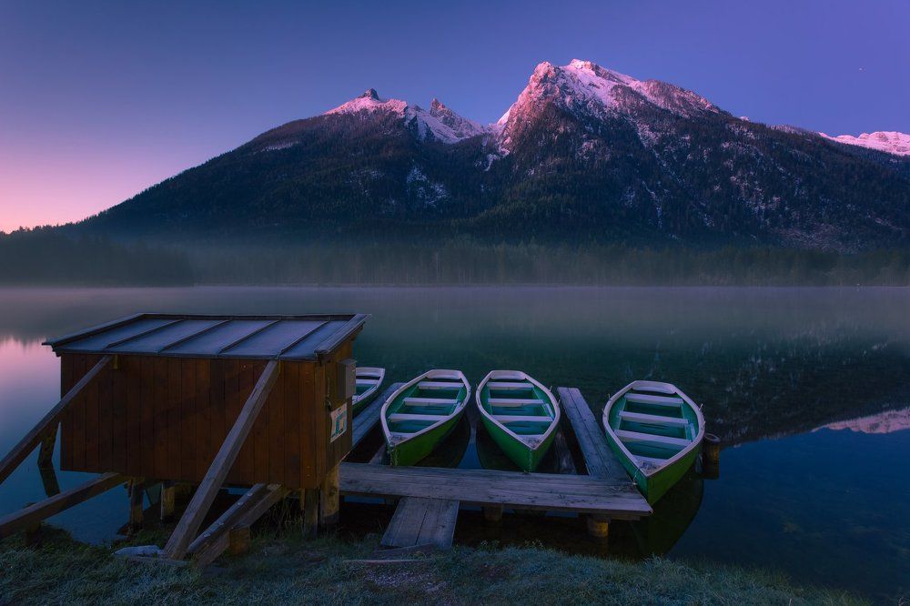 Утро на берегу озера