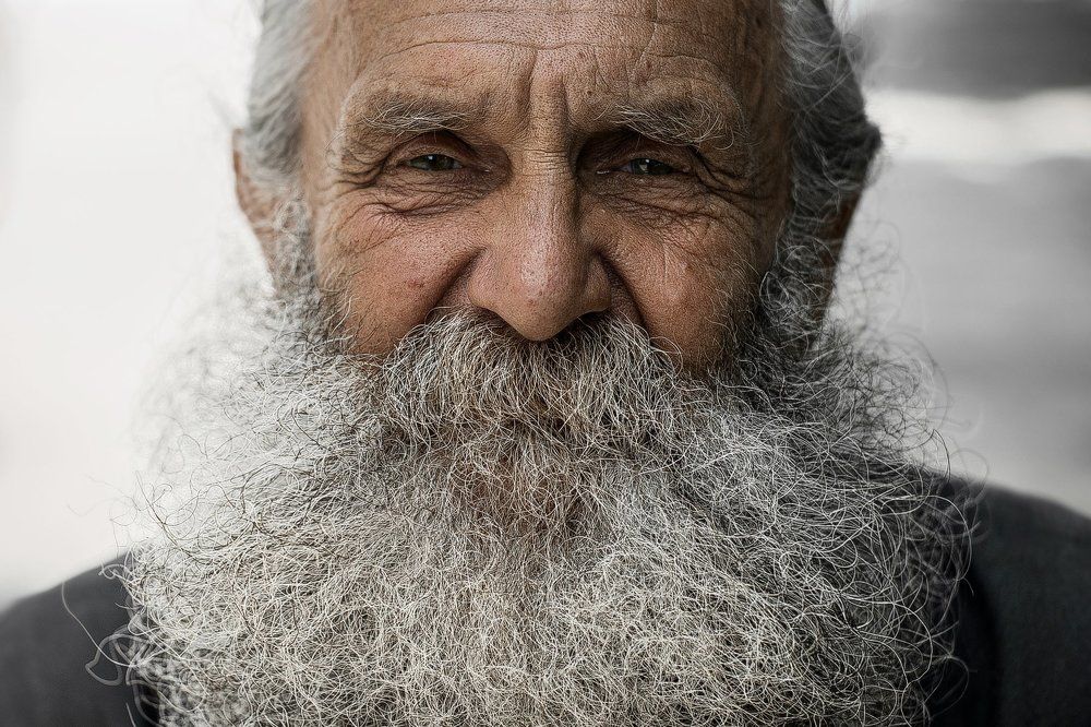 Нищий старик