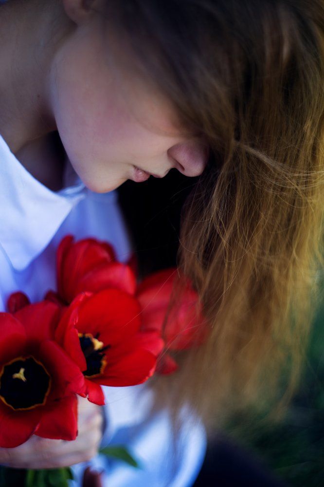 вся грусть в тюльпанах